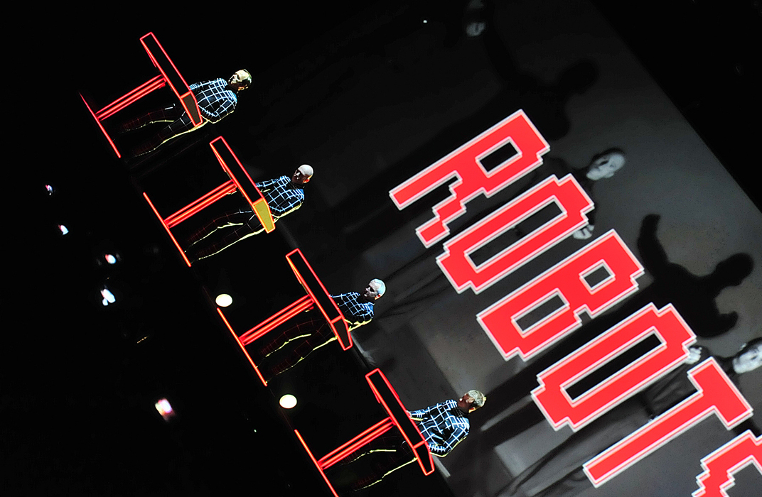 Kraftwerk. Kraftwerk.